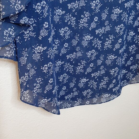 Vince Camuto Women Blue White Floral Print Blouse Sheer See Through Size PM - Picture 10 of 11